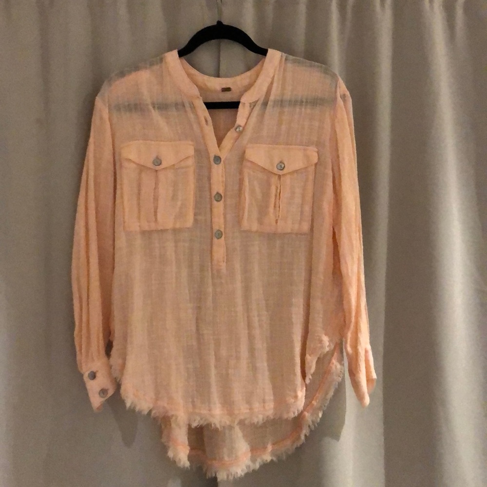 (3 for $20) EUC Free People Peach High Long Sleeve blouse